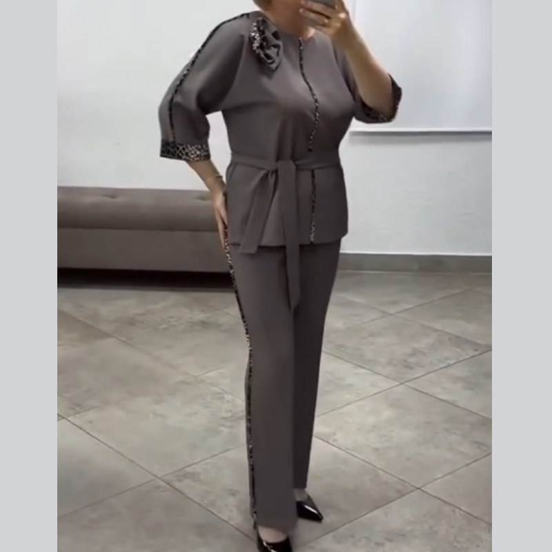 Eleganter Damenanzug