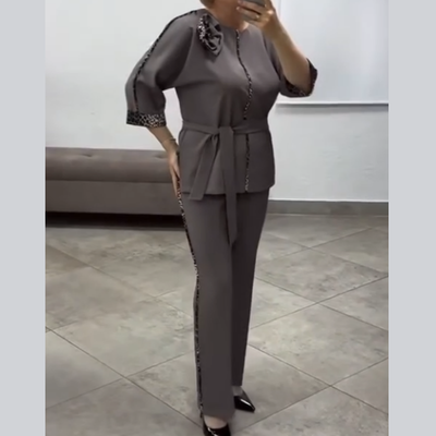 Eleganter Damenanzug