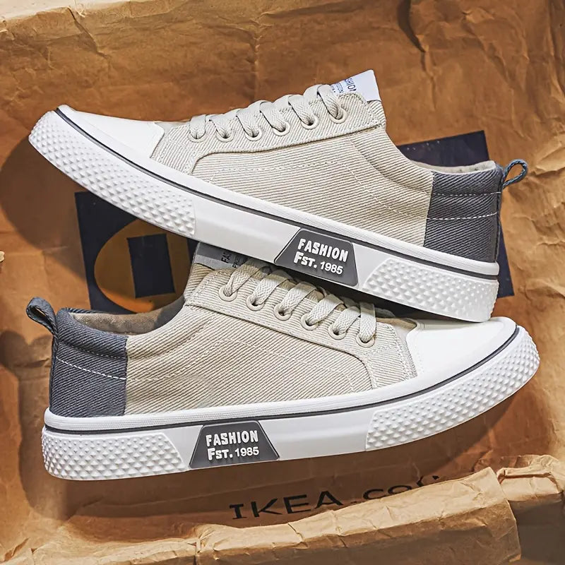 Sneaker–bequem und lässig