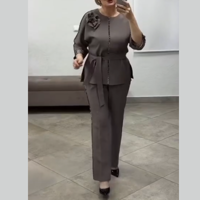 Eleganter Damenanzug