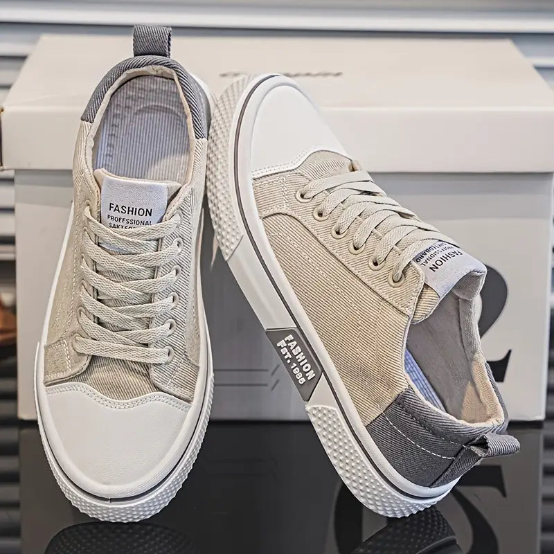 Sneaker–bequem und lässig